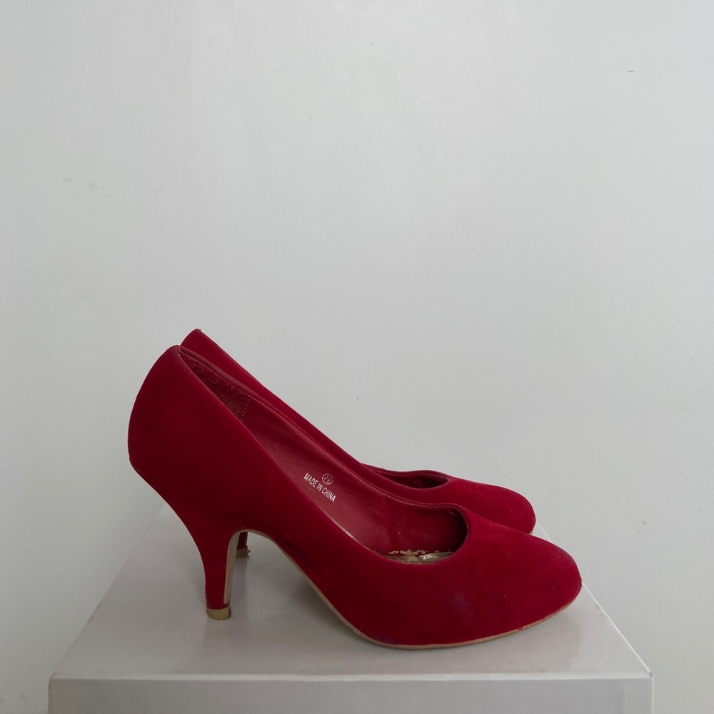 Red Suede Heels 7.5